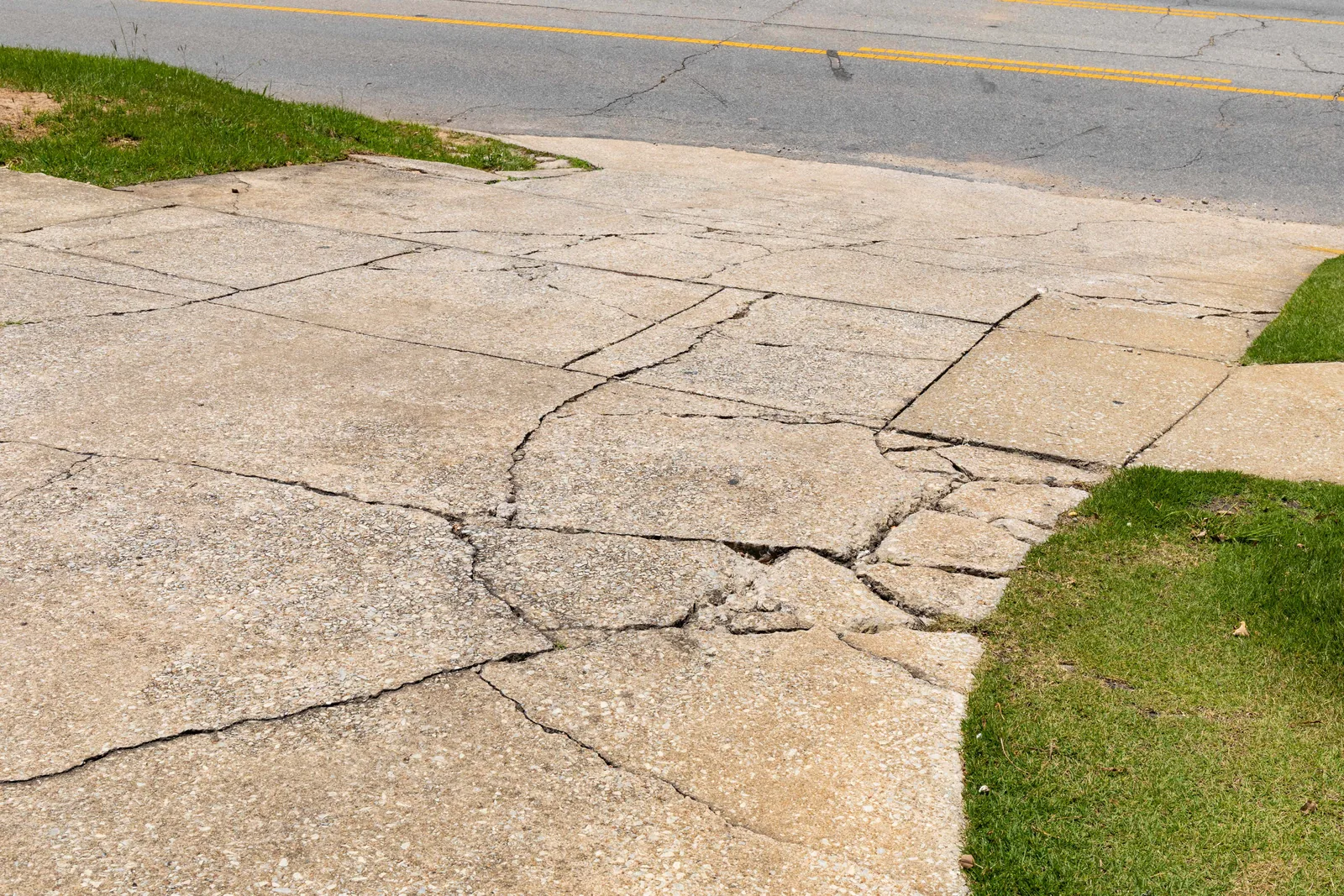 Concrete Driveway Repair & Replacement in Elberta, AL